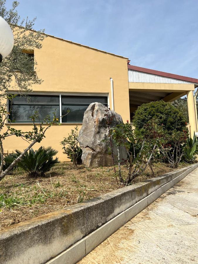 הוילה Torretta  Via Delle Rose מראה חיצוני תמונה